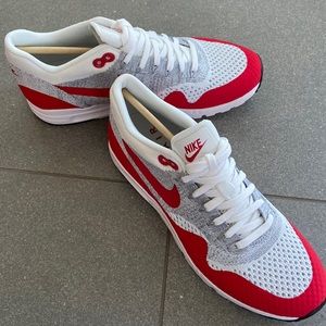 Brand new Nike max 1 ultra fly knit